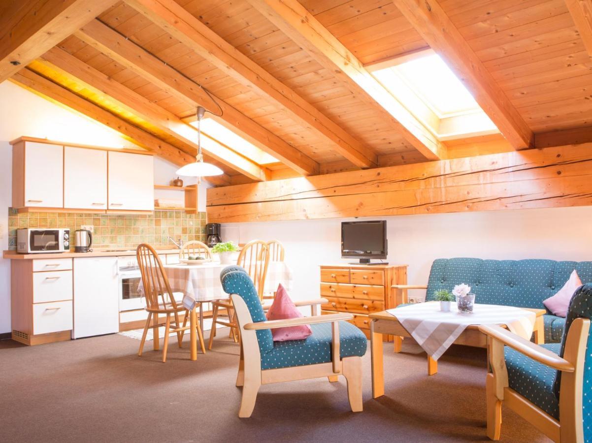 Ahorn-Appartements - Chiemgau Karte Інцель Екстер'єр фото